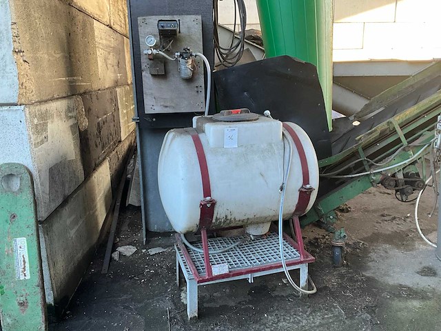 Team horizontale spuittank - afbeelding 1 van  5