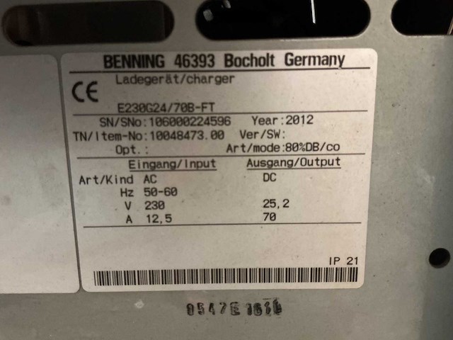 Tebetron - 24v 70a - battery chargers - 2012 - afbeelding 2 van  2