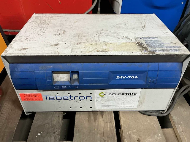 Tebetron - 24v 70a - battery chargers - afbeelding 1 van  2
