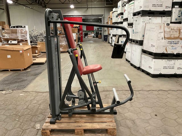 Teca chest press 590 krachtstation - afbeelding 3 van  7