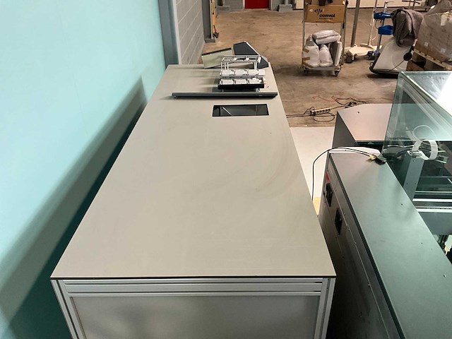 Tecan freedom evo vloeistofbehandelingsplatform - afbeelding 5 van  26