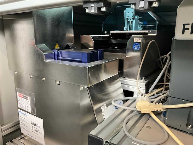 Tecan freedom evo vloeistofbehandelingsplatform - afbeelding 24 van  26