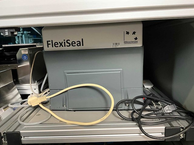 Tecan freedom evo vloeistofbehandelingsplatform - afbeelding 25 van  26