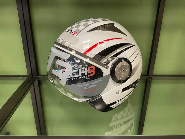 Tech3 helm - afbeelding 1 van  9