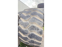 Techking - l5 - band met velg voor graafmachine - afbeelding 2 van  3