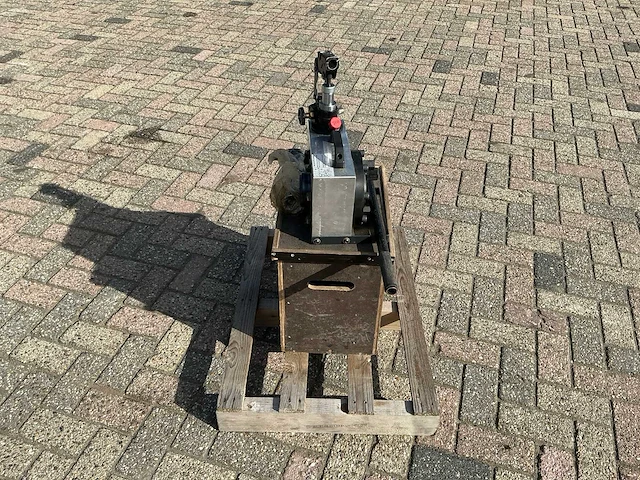Techmaflex pm18 hydraulische slangenpers - afbeelding 8 van  11