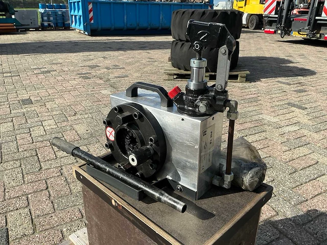 Techmaflex pm18 hydraulische slangenpers - afbeelding 11 van  11