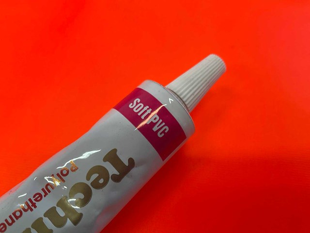 Technicoll polyurethane adhesive 3 - pvc reparatie kit (15x) - afbeelding 4 van  6