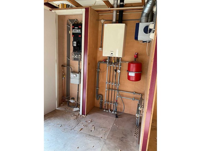 Techniek / bouw lokalen op verhoogd platform - afbeelding 7 van  38