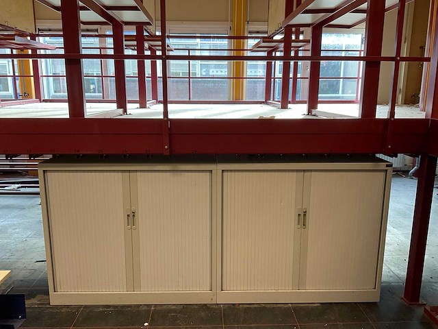 Techniek / bouw lokalen op verhoogd platform - afbeelding 24 van  38