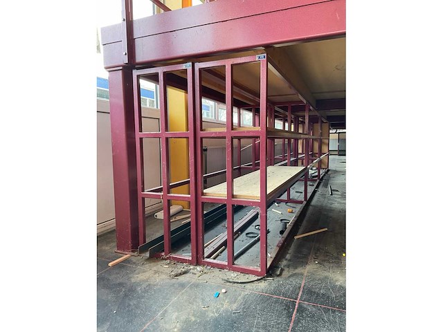 Techniek / bouw lokalen op verhoogd platform - afbeelding 34 van  38