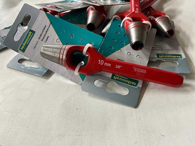 Technocraft 10 mm gatenpons (9x) - afbeelding 1 van  2