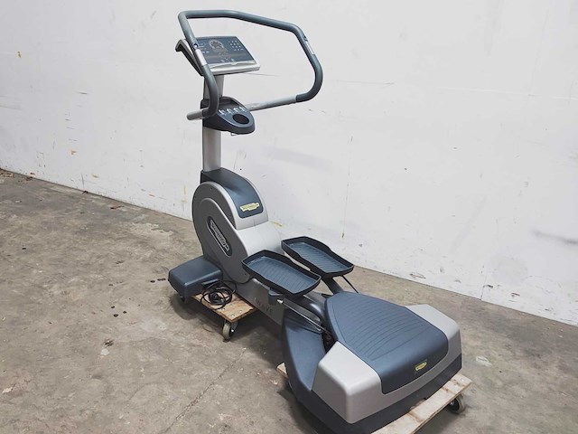 Technogym - cardio wave - afbeelding 1 van  7