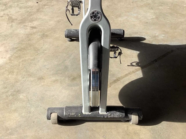 Technogym - group cycle - spinning bike (23x) - afbeelding 9 van  18