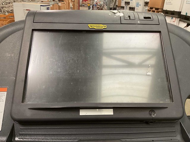 Technogym excite 600 loopband - afbeelding 5 van  5