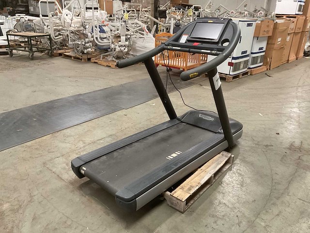 Technogym excite 600 loopband - afbeelding 3 van  5