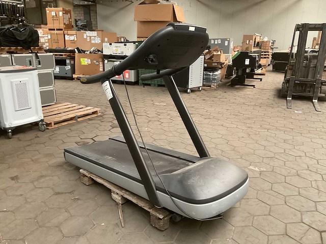 Technogym excite 600 loopband - afbeelding 2 van  6