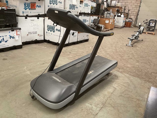 Technogym excite 600 loopband - afbeelding 1 van  6