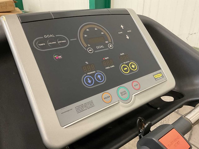Technogym excite run 500 elektrische loopband - afbeelding 3 van  5