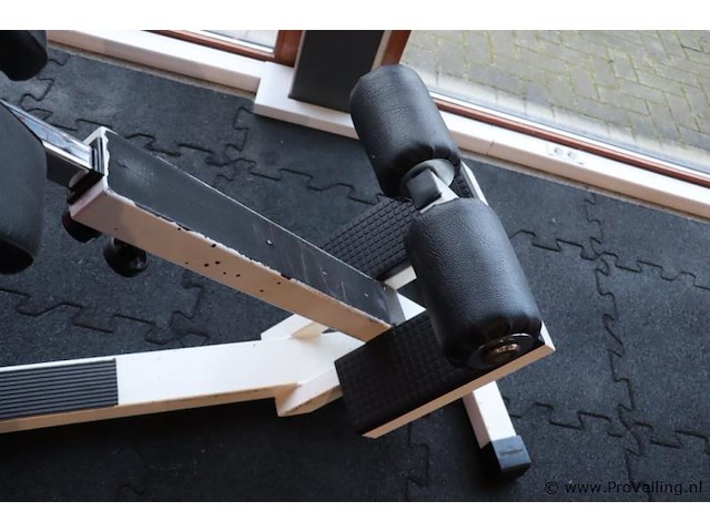 Technogym fitnessapparaat - afbeelding 3 van  8