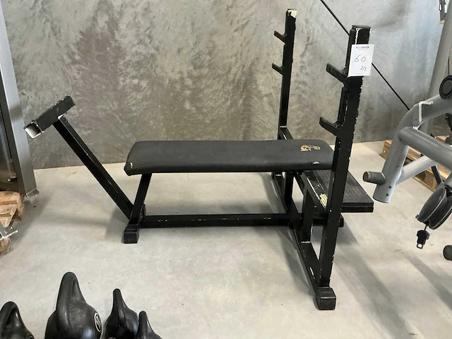 Technogym halterbank - afbeelding 1 van  9