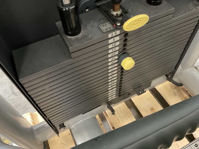 Technogym selection leg extension - afbeelding 3 van  9