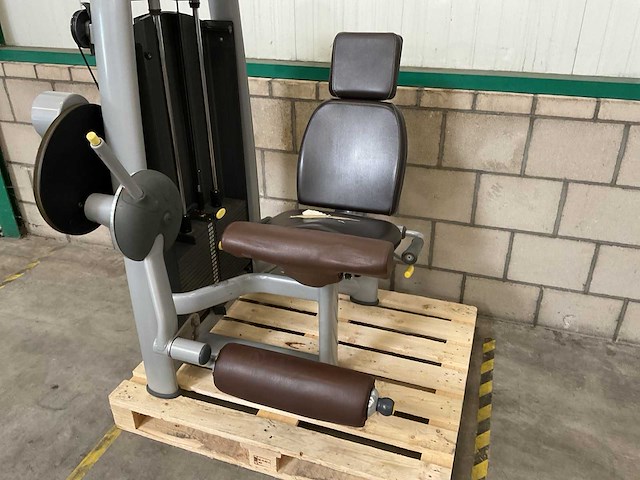 Technogym selection leg extension - afbeelding 4 van  9