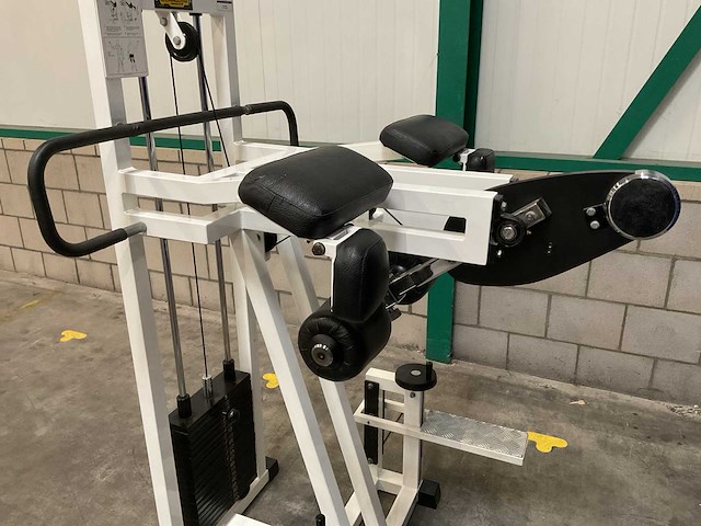 Technogym standing gluteus - afbeelding 5 van  5