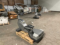 Technogym stepper - afbeelding 2 van  4