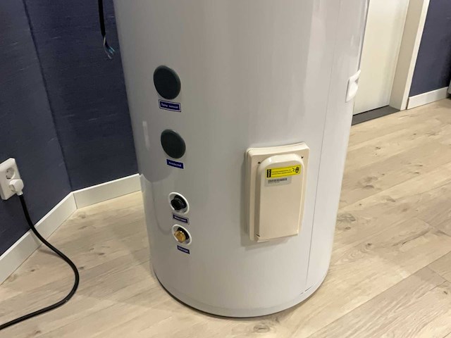 Technopump yt-300 tb1 warmtepompboiler - afbeelding 6 van  10