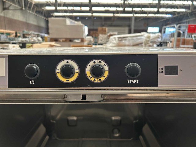 Techsteel - professionele vaatwasmachine op rvs onderstel - afbeelding 4 van  8