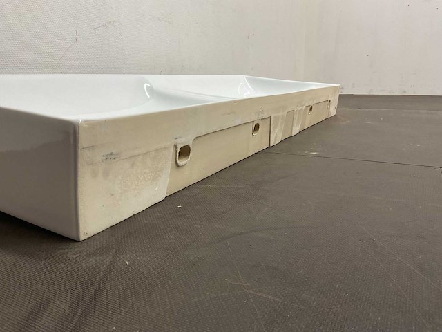 Tecla - wastafel met twee kraangaten 146 x 40 cm - afbeelding 2 van  3