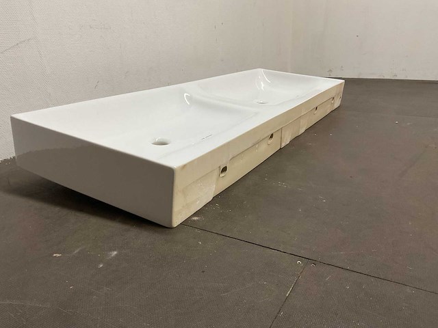 Tecla - zonder kraangat wastafel 141 x 46 cm - afbeelding 5 van  8