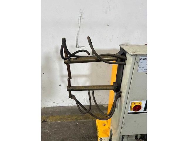 Tecna - 4608n - spot welding machines - 1996 - afbeelding 6 van  10