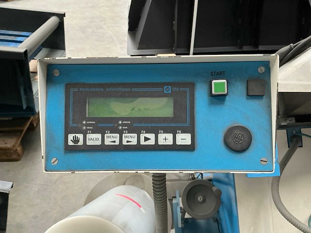 Tecnimodern automation zakkenvormmachine - afbeelding 5 van  7