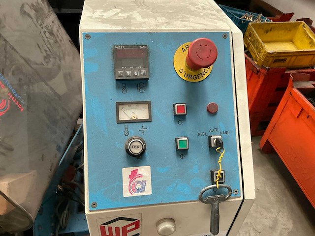 Tecnimodern automation zakkenvormmachine - afbeelding 6 van  7