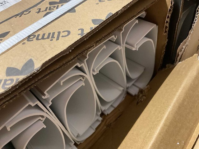 Tecnosystemi t75 & t102 “opt” partij 200cm airco leidinggoten, 16 verpakkingen - afbeelding 3 van  5