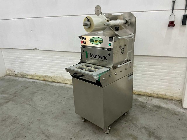 Tecnovac - olympia 3 - packaging machine - afbeelding 1 van  7