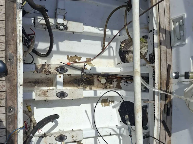 Tecnoyacht puma 2 - motorjacht - afbeelding 22 van  31