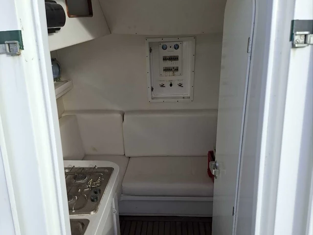 Tecnoyacht puma 2 - motorjacht - afbeelding 9 van  31