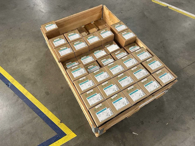 Teco - partij programmeerbare logic controllers - afbeelding 9 van  10