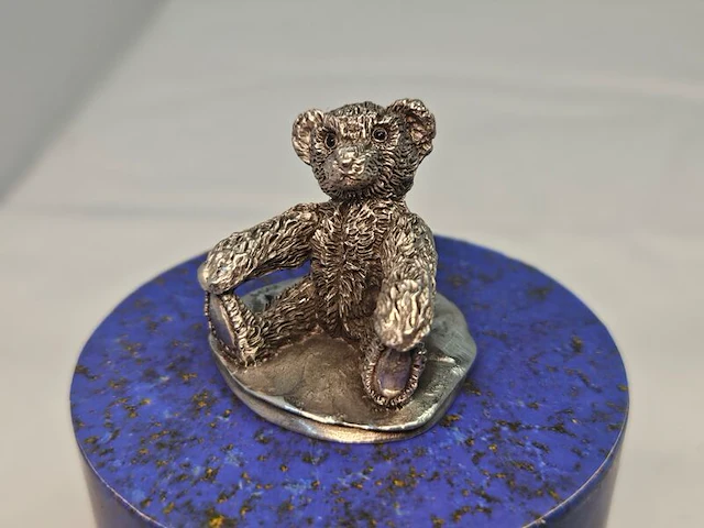 Teddy beer beeld - royal selangor - afbeelding 1 van  6