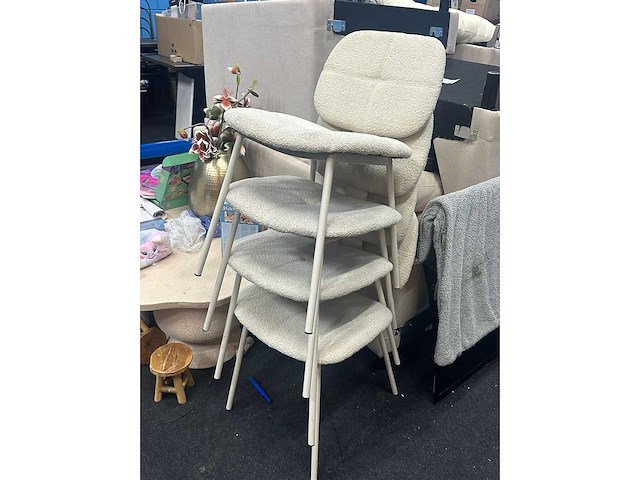 Teddy stoel - dining chair - afbeelding 4 van  4
