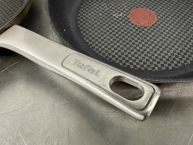 Tefal - koekenpan ø 30 cm (4x) - afbeelding 3 van  3