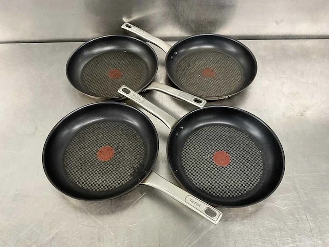 Tefal - koekenpan ø 30 cm (4x) - afbeelding 3 van  3
