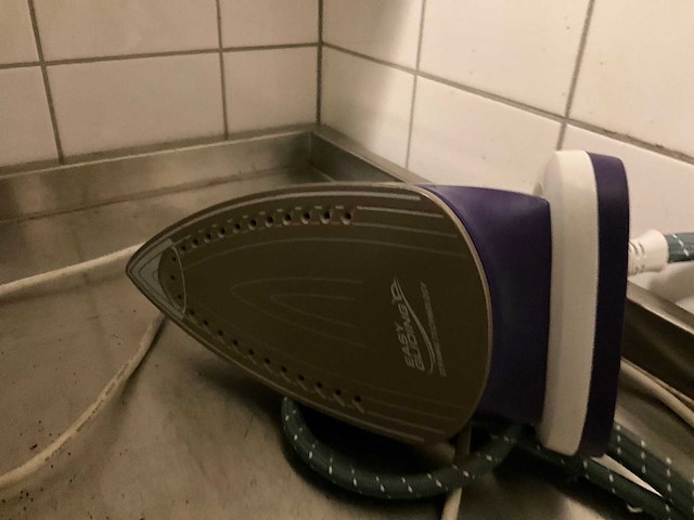 Tefal gv6350 strijkijzer - afbeelding 4 van  5