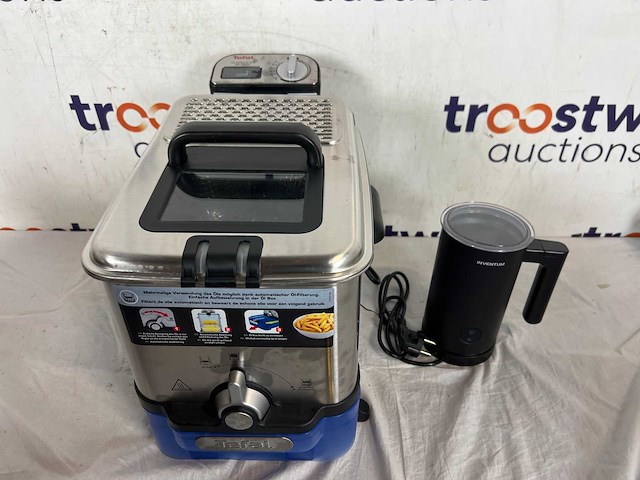 Tefal oleoclean pro fr8040 - frituurpan | inventum mk360b - elektrische melkopschuimer - afbeelding 1 van  1