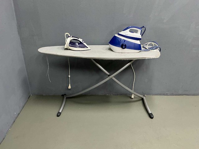 Tefal/philips strijkijzers met plank (3x) - afbeelding 2 van  6