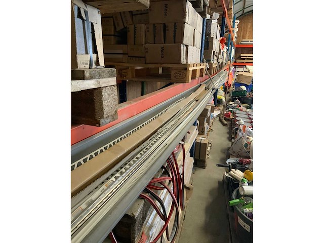 Tegel- en hoeklijnen - afbeelding 4 van  4