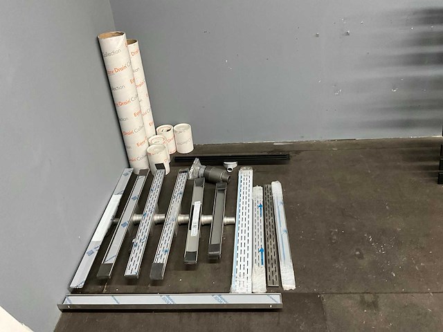 Tegel drains & douchegoten (15x) - afbeelding 6 van  7